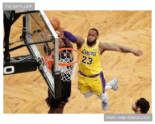 全球最赚钱体育队伍榜单NBA占六席，商业开发能力领先全球