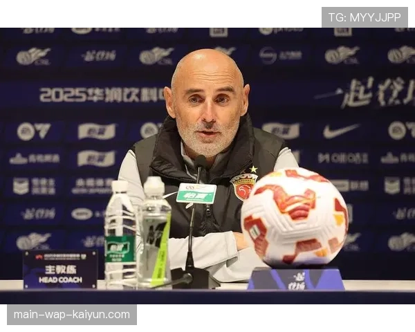 海港德比战情绪控制失衡,穆斯卡特赛前预警未获球员执行 海港德比战情绪控制失衡,穆斯卡特赛前预警未获球员执行